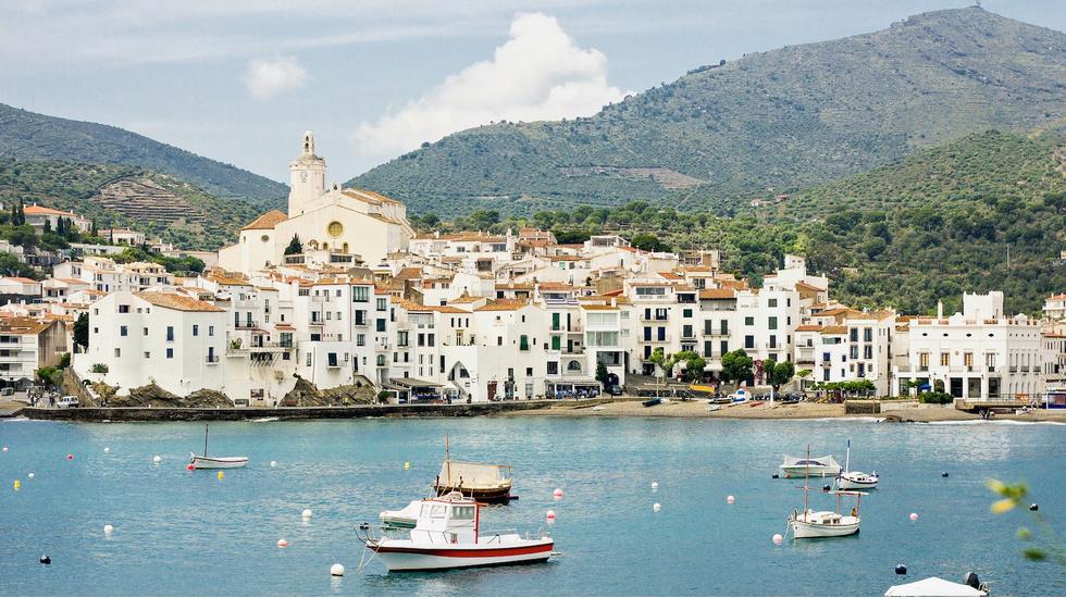 Villa de luxe au bord de l'eau à Cadaqués avec vue panoramique sur la mer