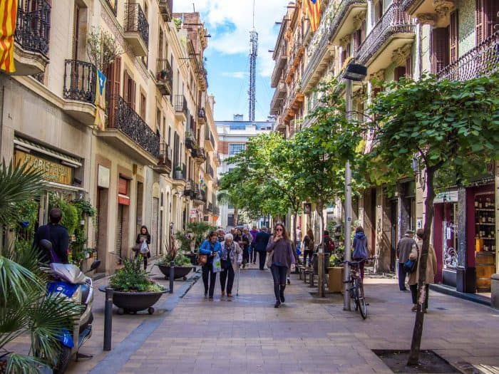 GrÃ cia Barcelona - Quartier bohème avec des places locales